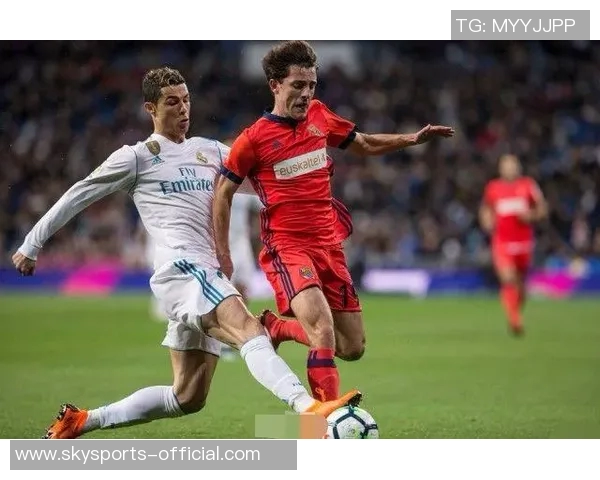 西甲激战本菲卡与波尔图战平帽子戏法引发全场热烈反响